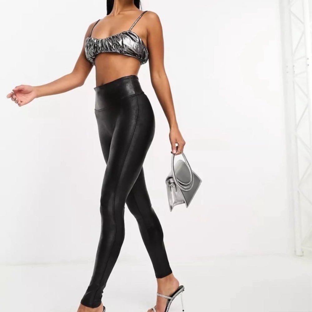 Spanx Faux Leather Leggings Size Large Black‎